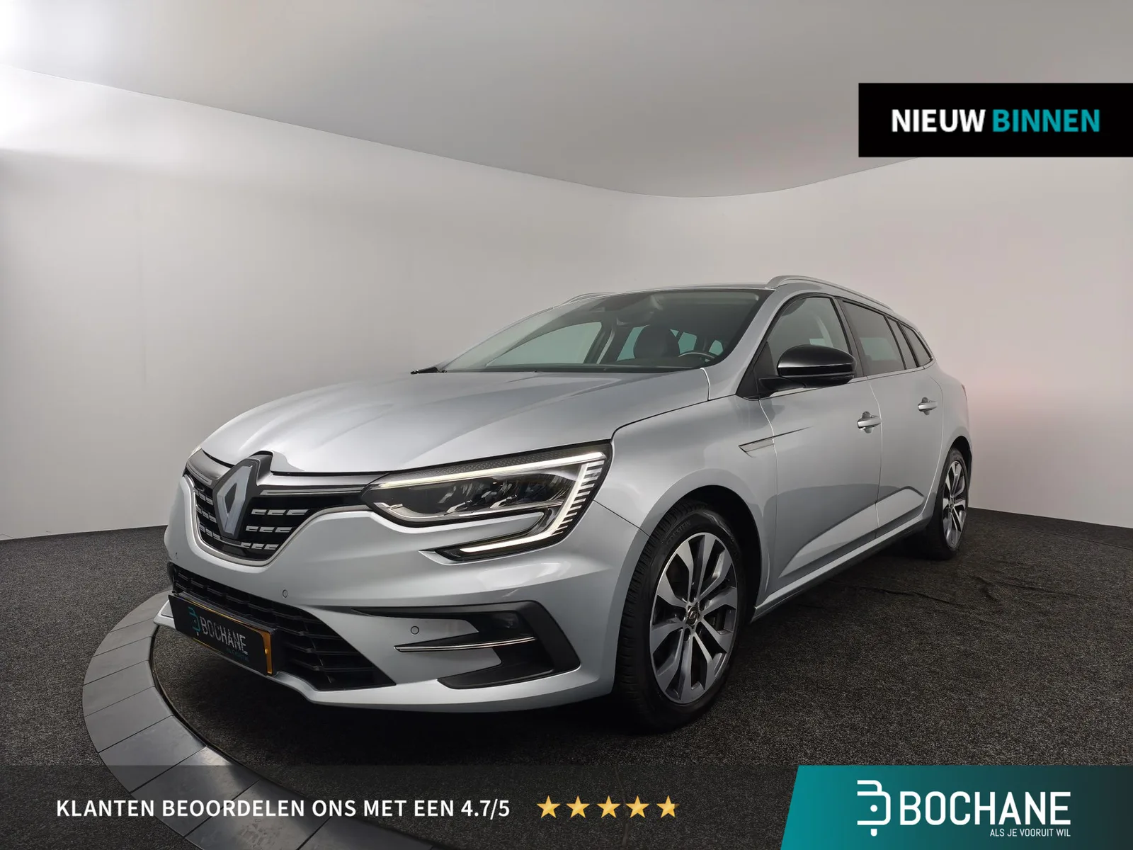 Renault Mégane (2024) — foto 1