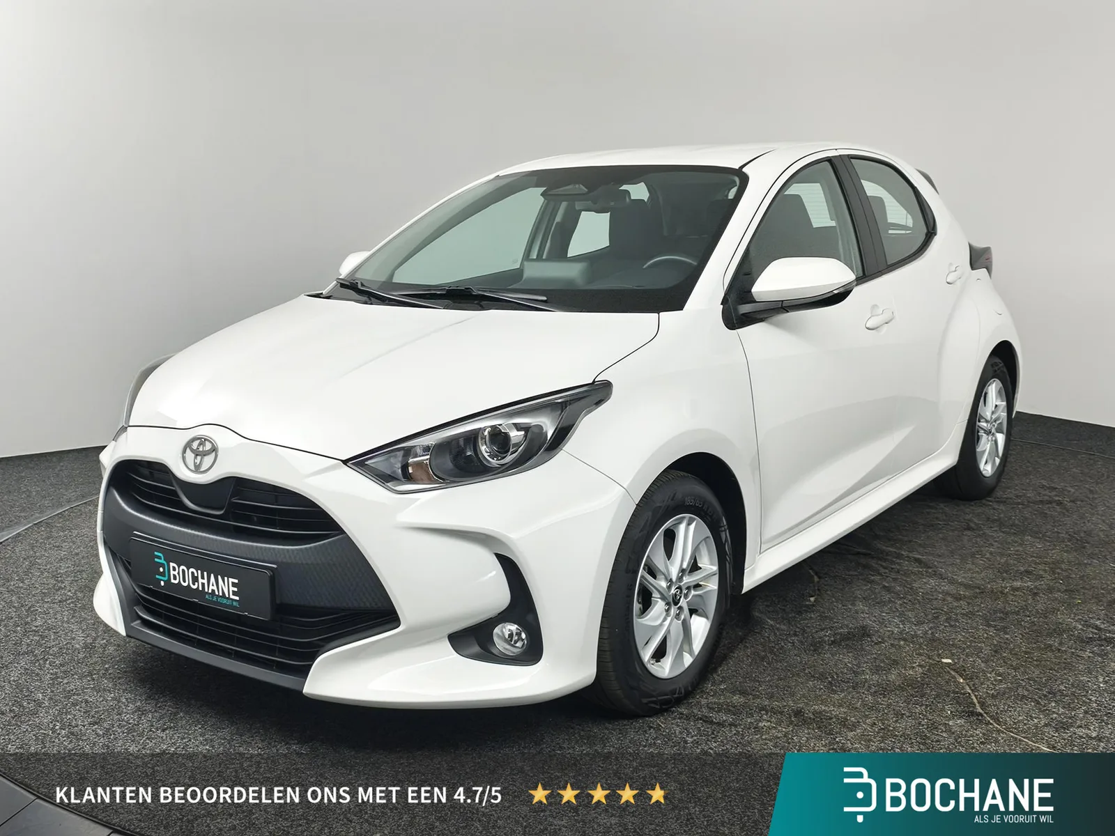 Toyota Yaris (2024) — foto 1
