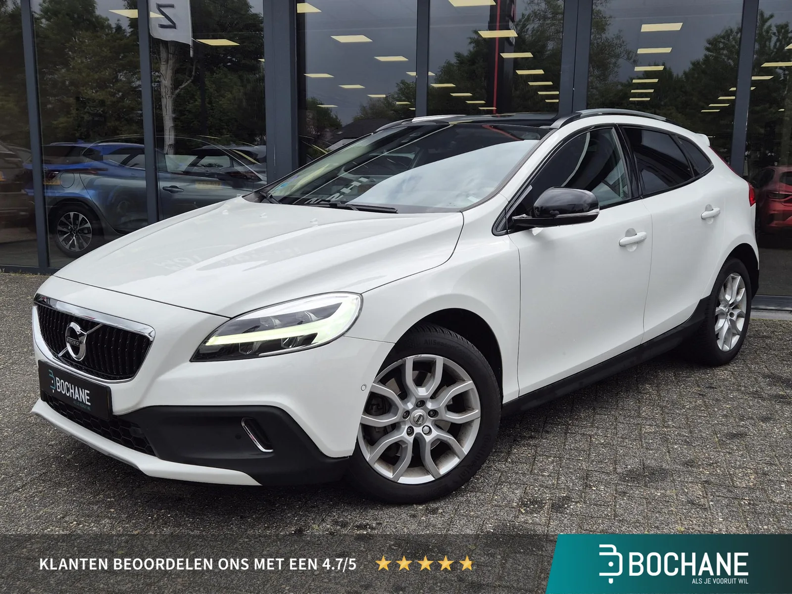 Volvo V40 (2019) — foto 1