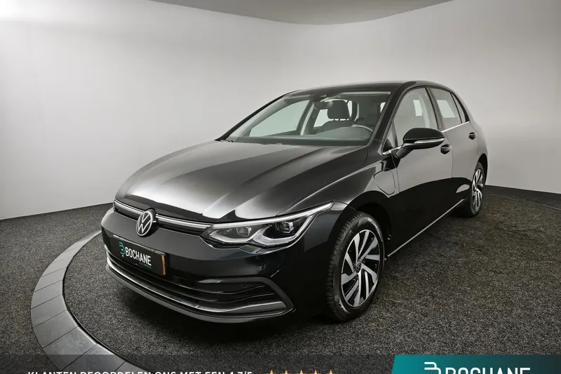 Volkswagen Golf (2023)