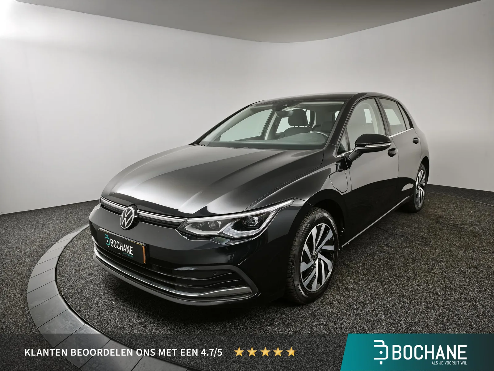 Volkswagen Golf (2023) — foto 1