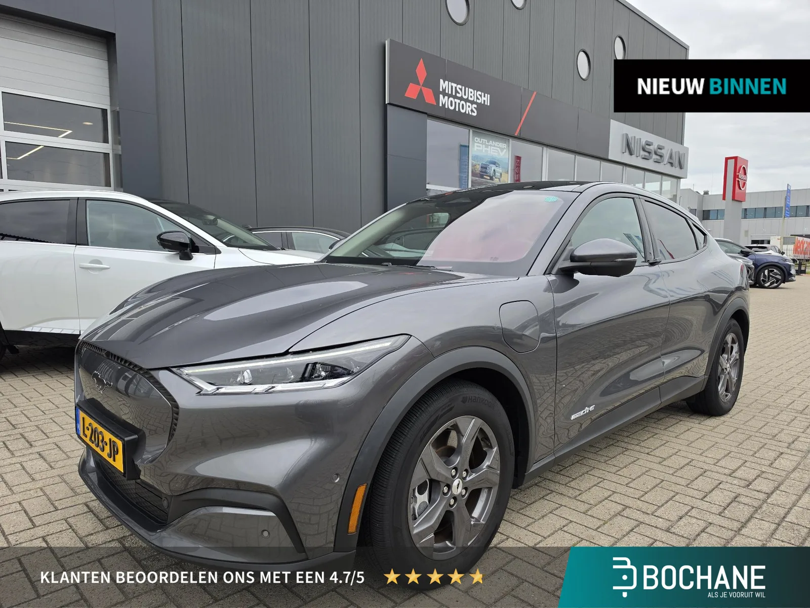 Ford Mustang Mach-E (2021) — foto 1