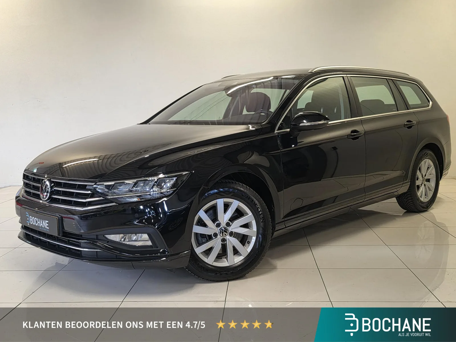 Volkswagen Passat (2023) — foto 1