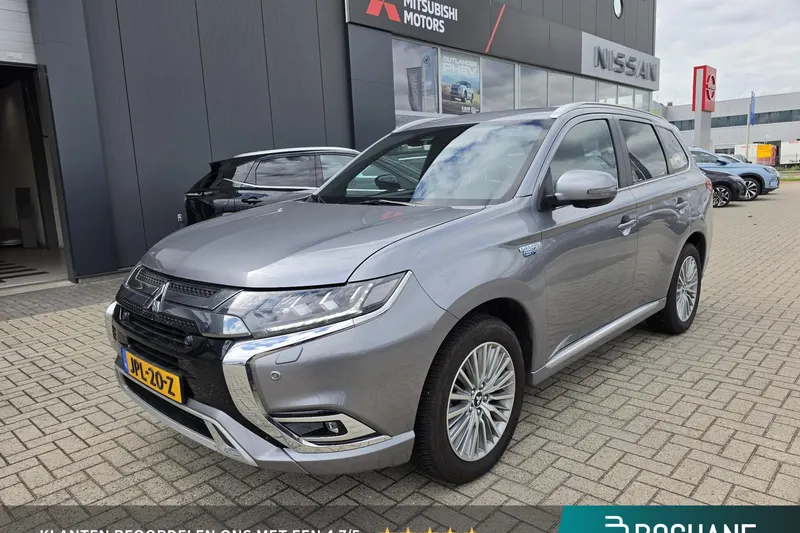 Mitsubishi Outlander (2020)