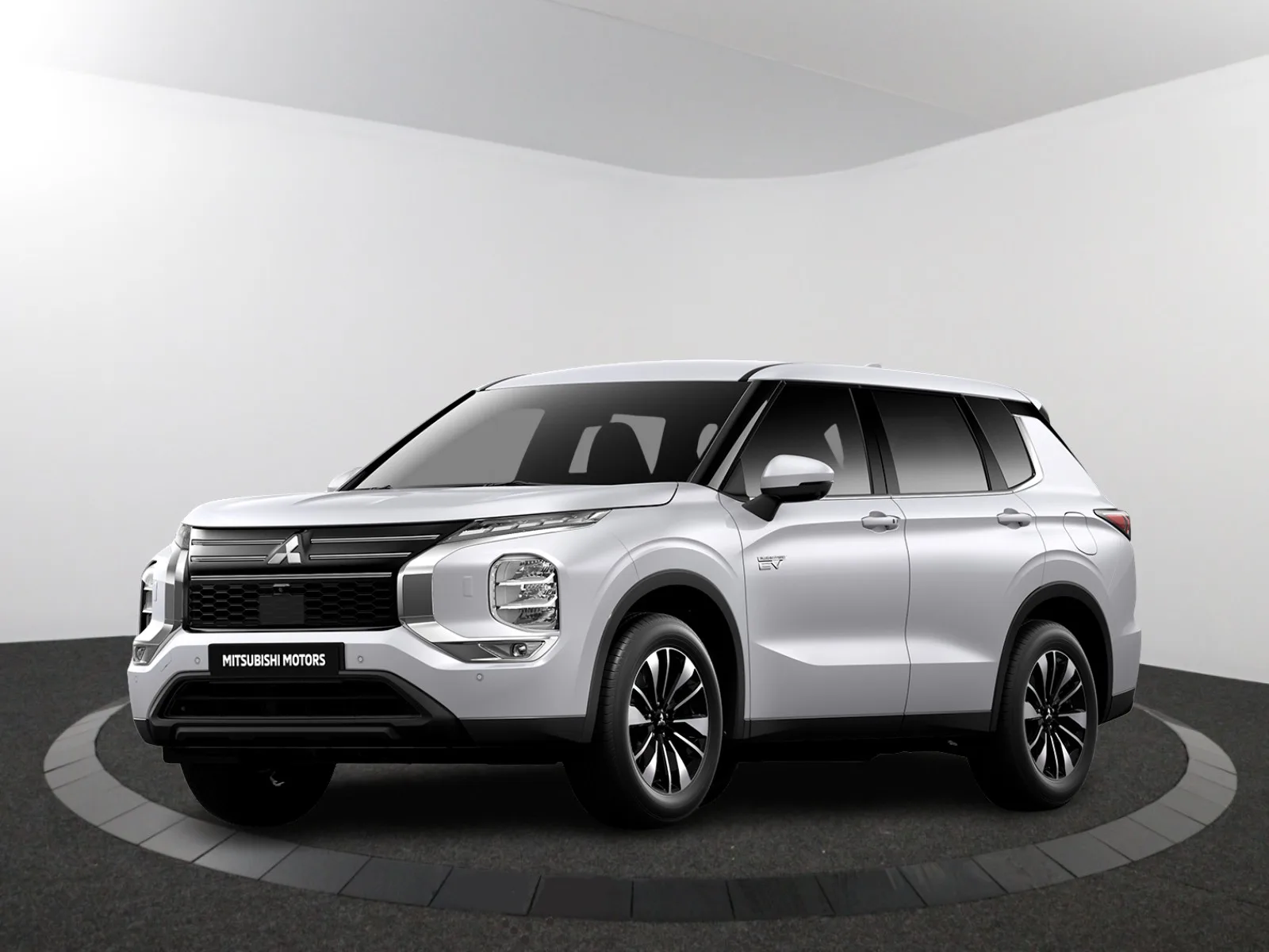 Mitsubishi Outlander (2026) — foto 1