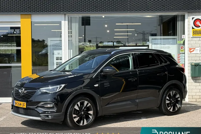 Opel Grandland X (2017)