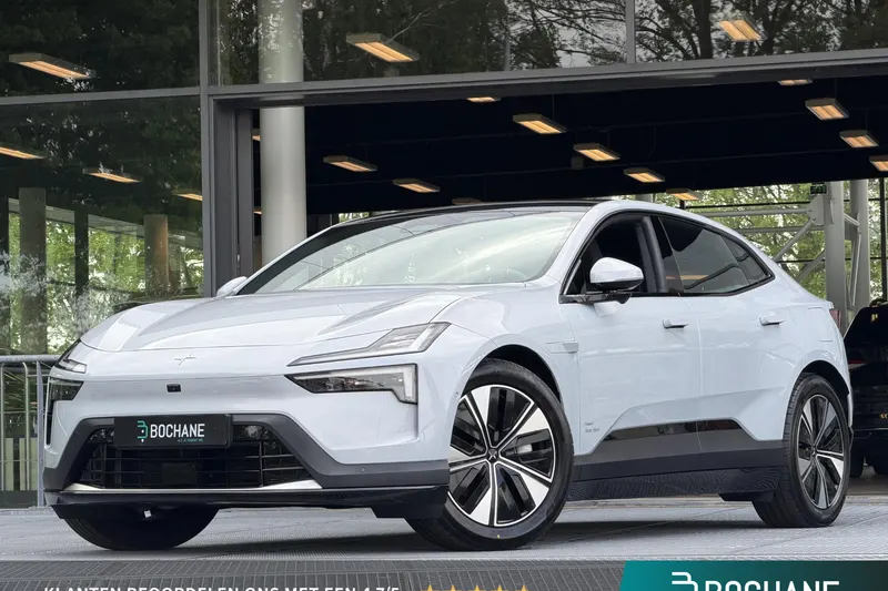 Polestar 4 (2025)