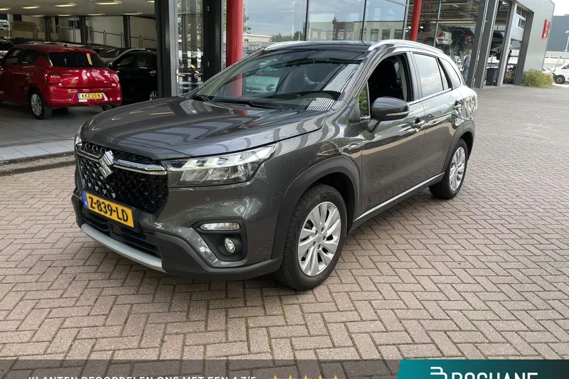 Suzuki S-Cross (2023)