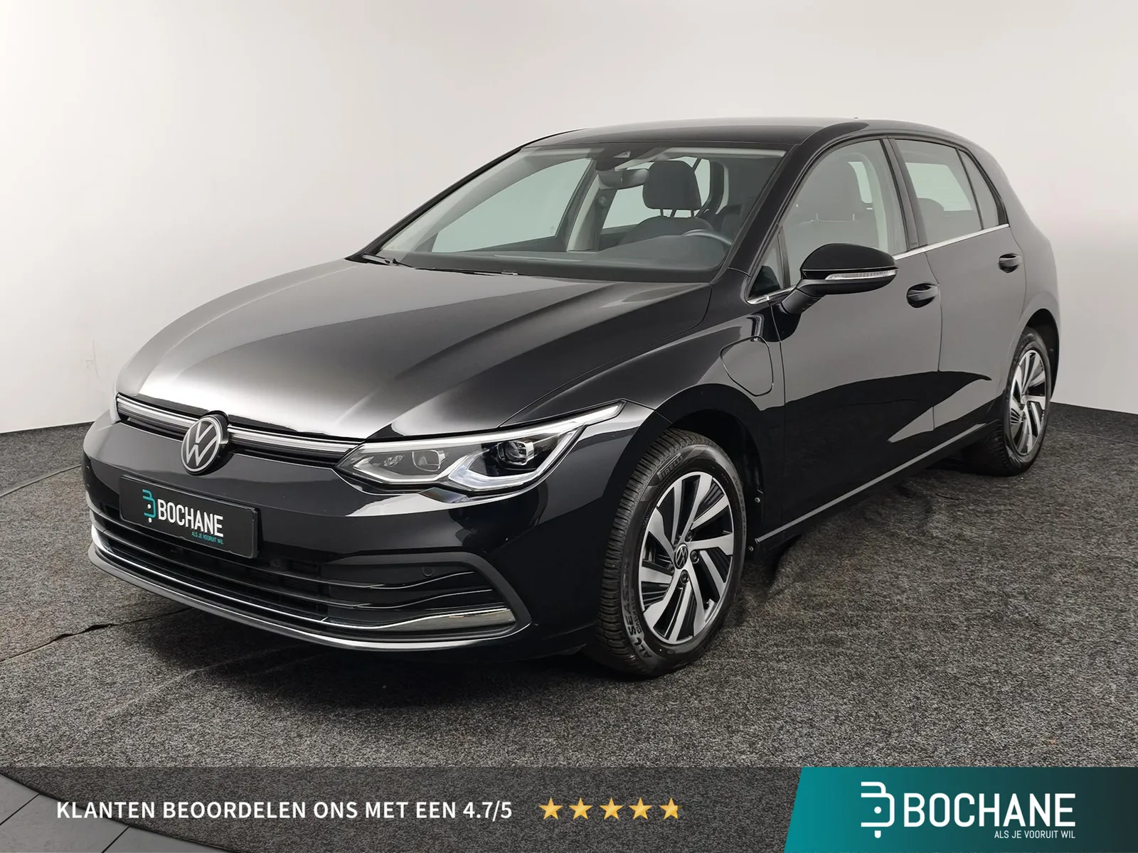 Volkswagen Golf (2024) — foto 1