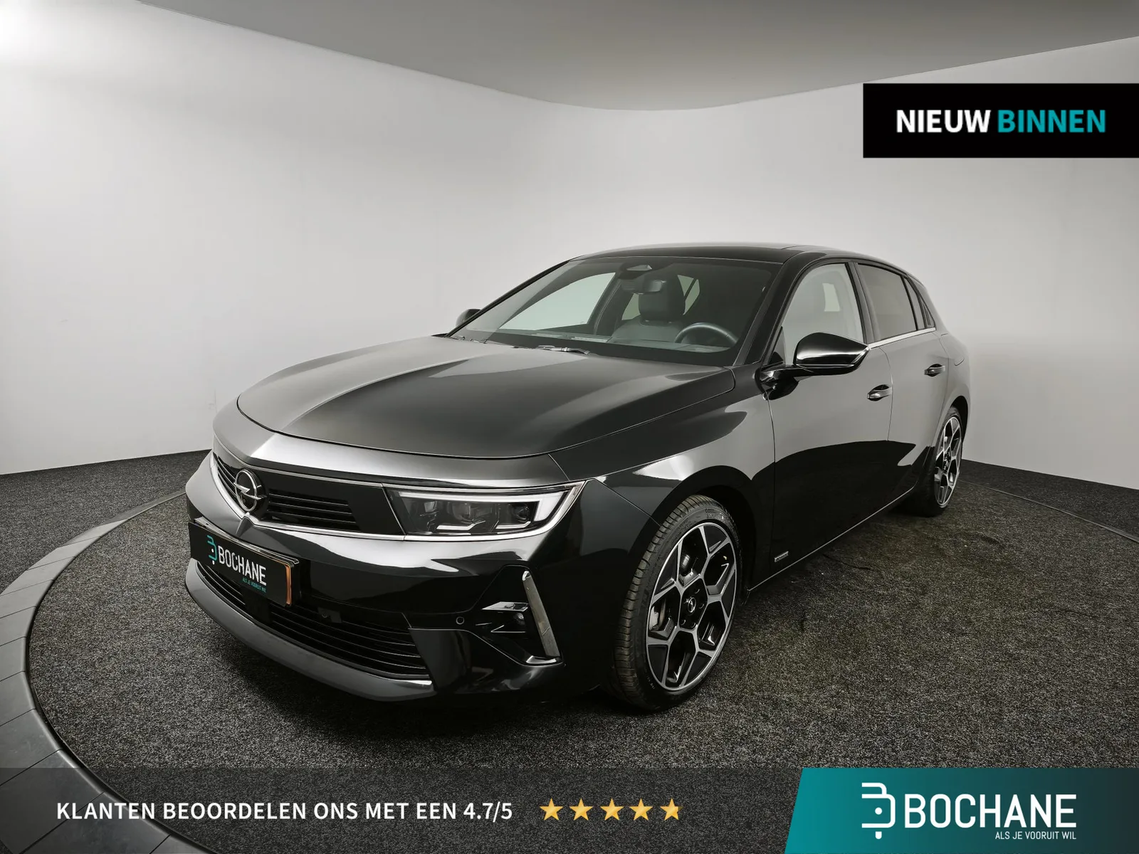 Opel Astra (2022) — foto 1