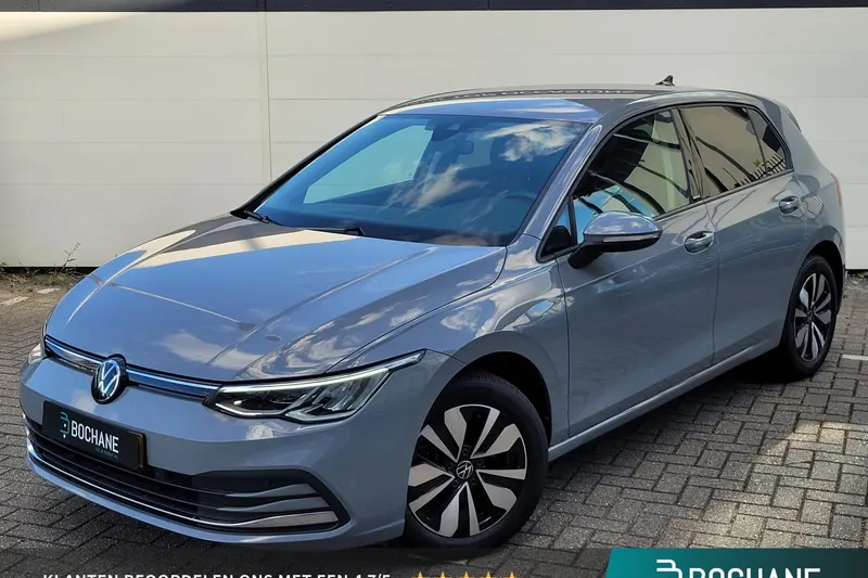Volkswagen Golf (2023)