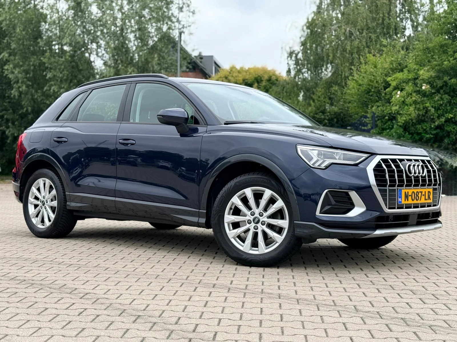 Audi Q3 (2021) — foto 1