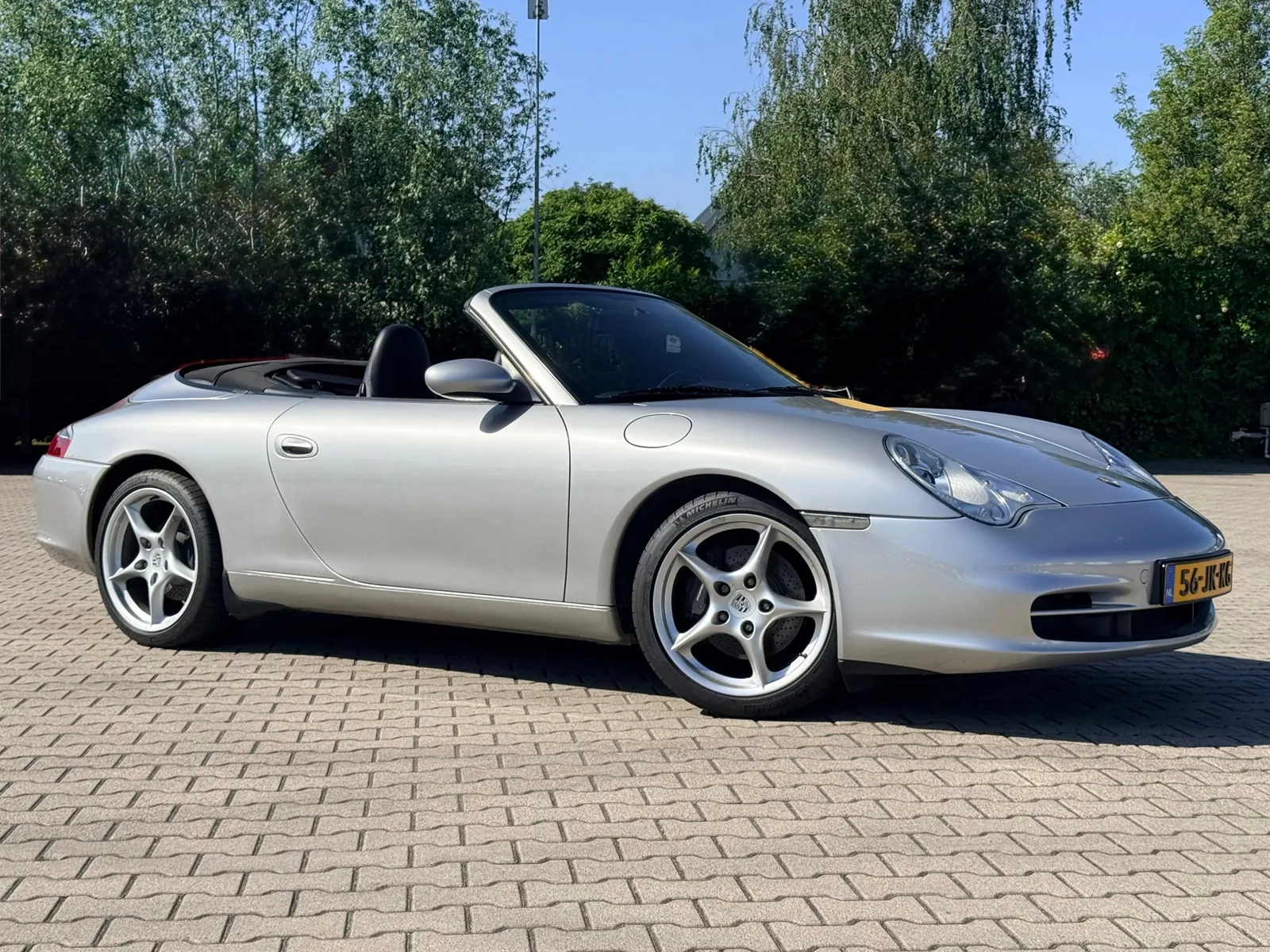 Porsche 911 (2002) — foto 1
