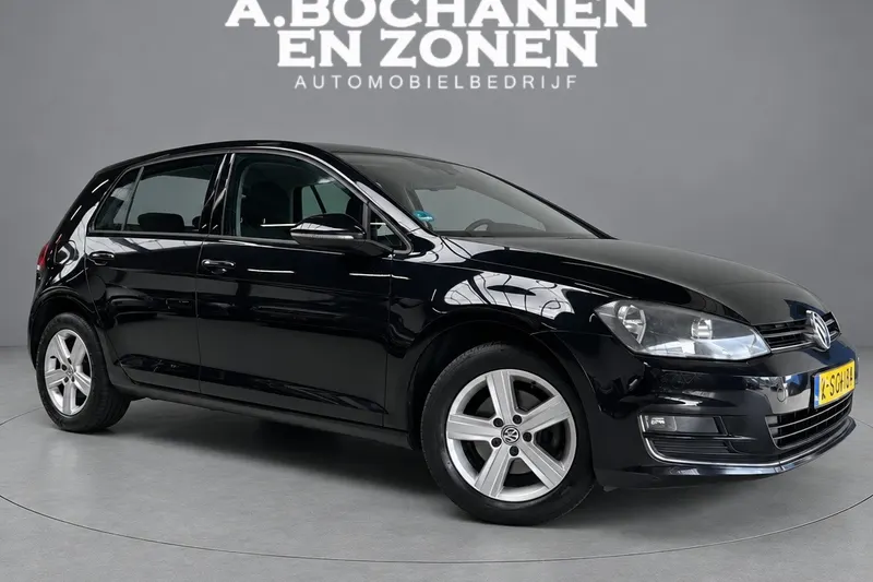 Volkswagen Golf (2013)