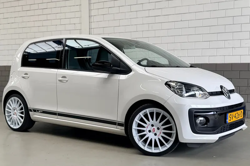 Volkswagen Up! (2018)