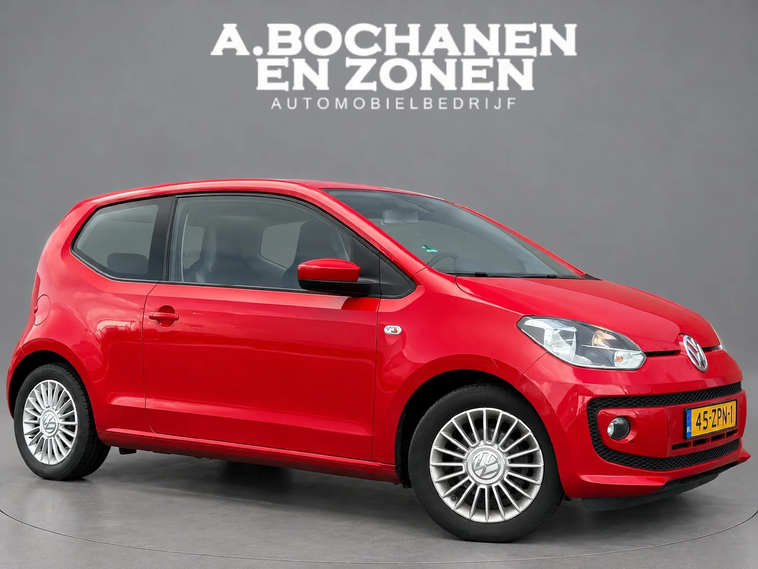 Volkswagen Up! (2013) — foto 1