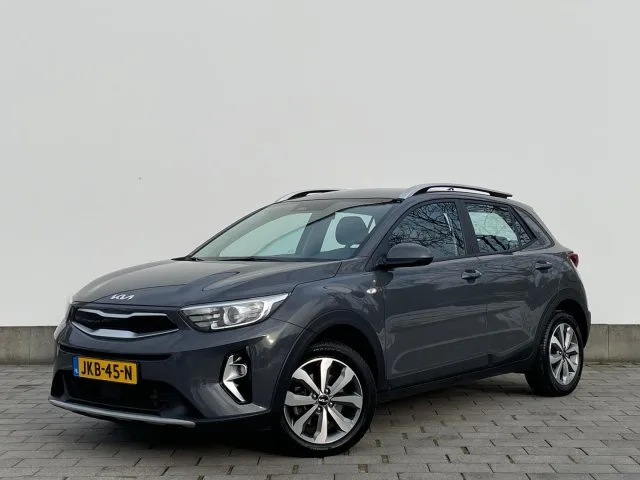 Kia Stonic (2023) — foto 1