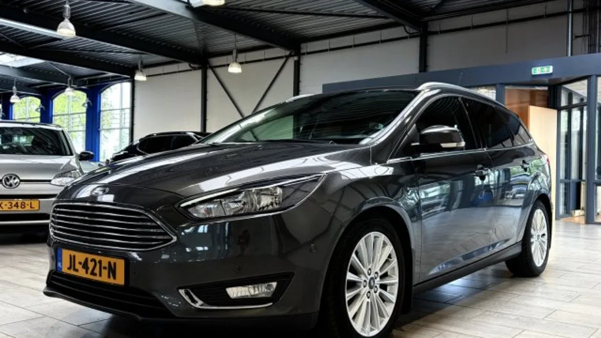 Ford Focus (2016) — foto 1