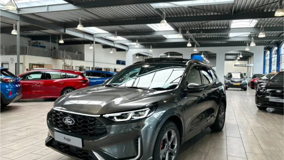 Ford Kuga (2025) — foto 1