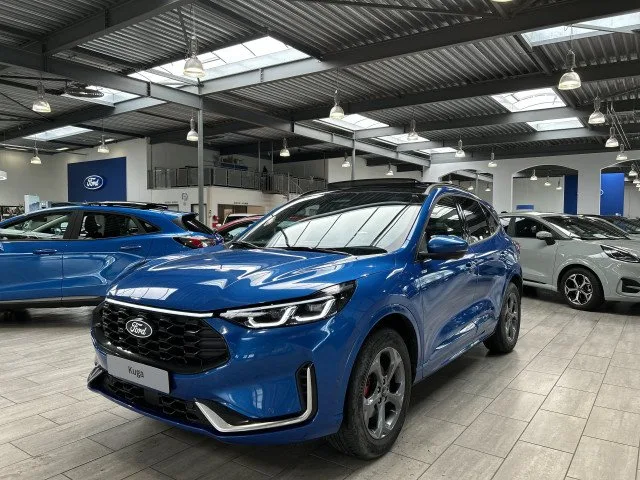 Ford Kuga (2025) — foto 1