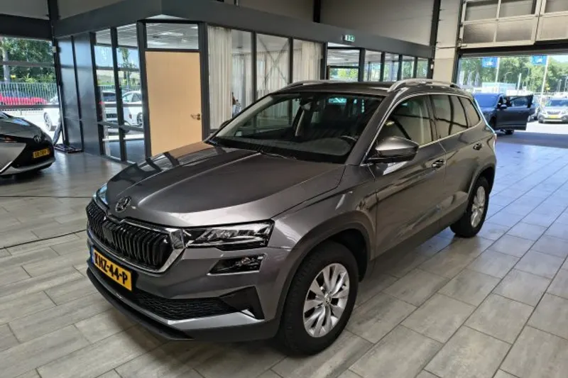 Škoda Karoq (2023)