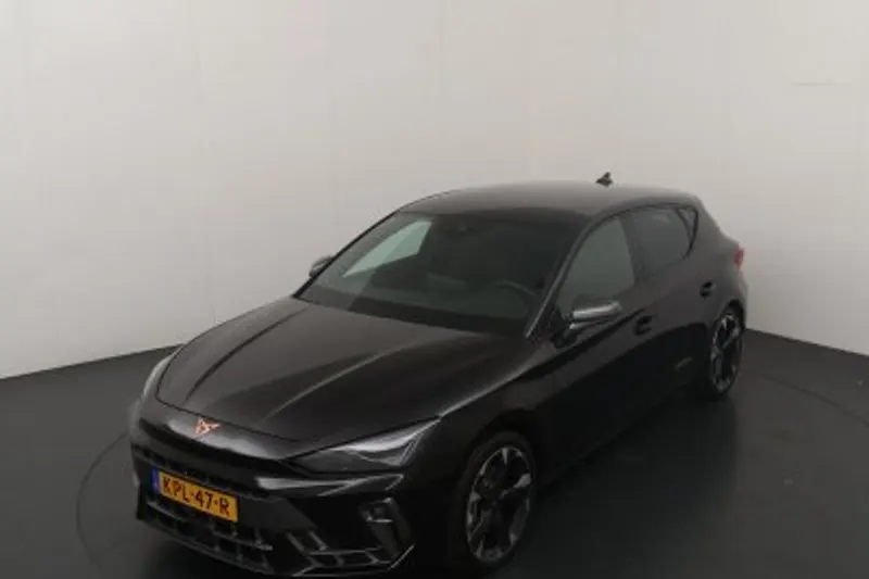 CUPRA Leon (2025)