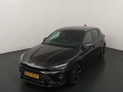 CUPRA Leon (2025) — foto 1