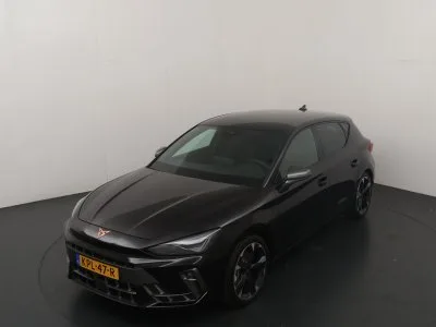CUPRA Leon (2025) — foto 1