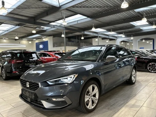 SEAT Leon (2025) — foto 1