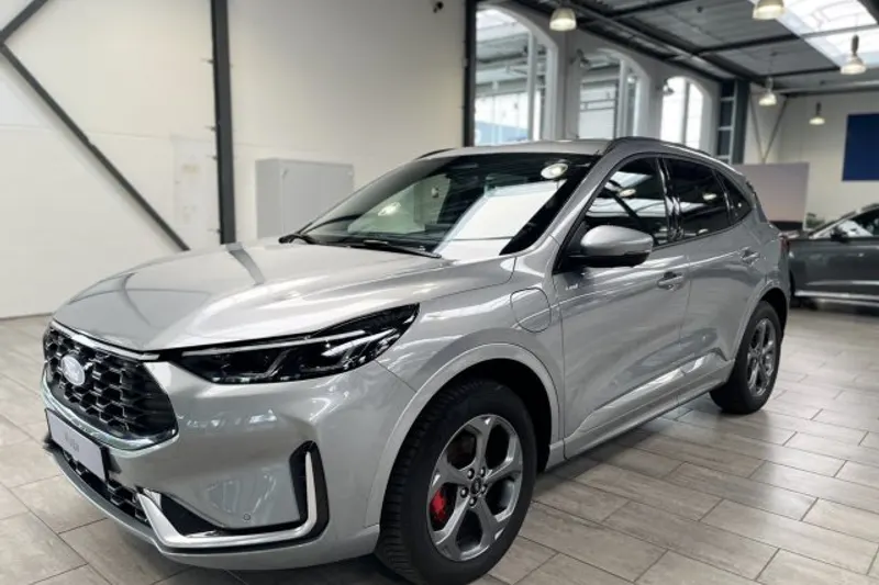 Ford Kuga (2025)