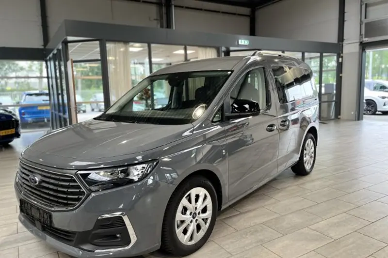 Ford Tourneo Connect (2025)