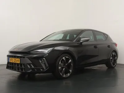 CUPRA Leon (2025) — foto 1