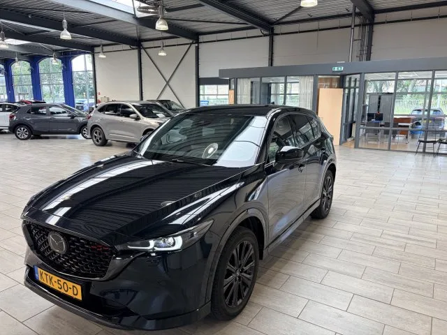 Mazda CX-5 (2022) — foto 1