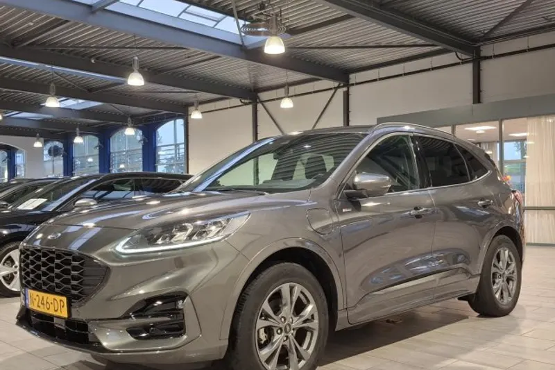 Ford Kuga (2021)
