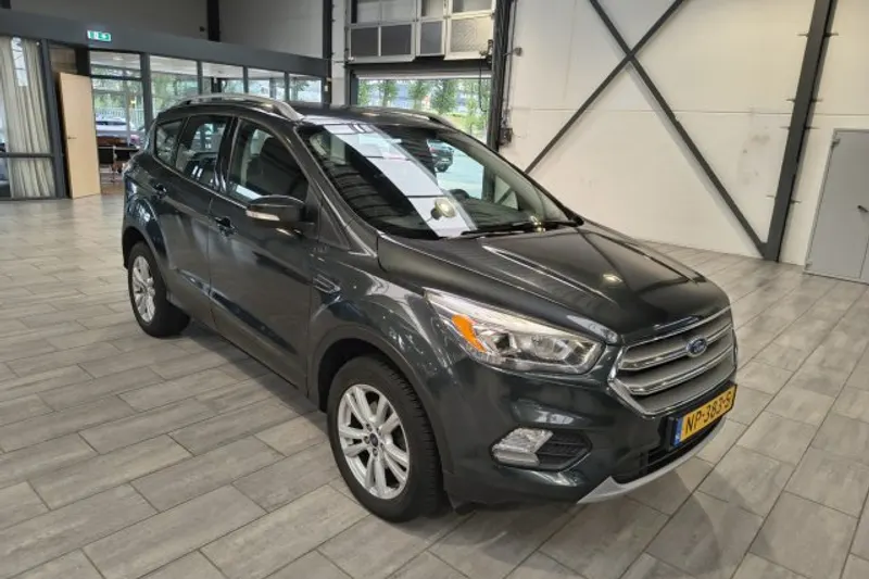 Ford Kuga (2017)