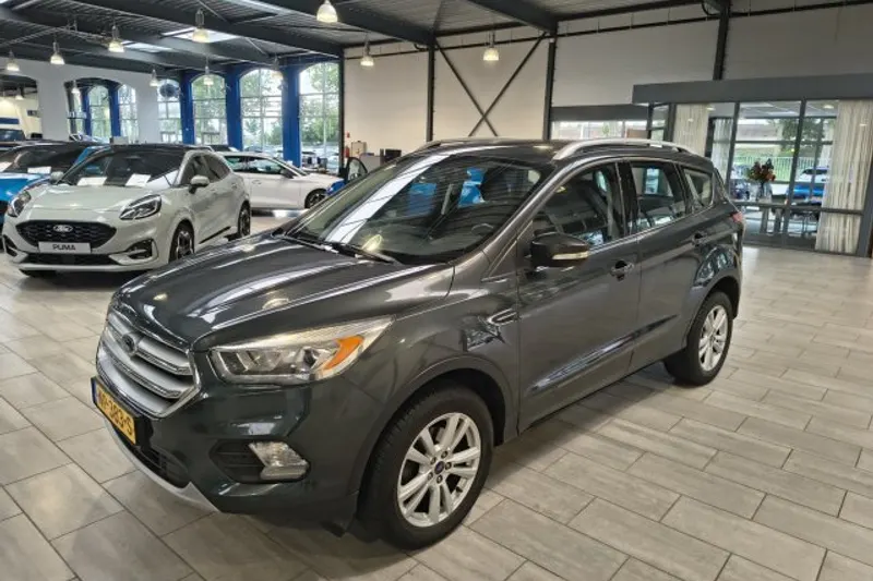 Ford Kuga (2017)