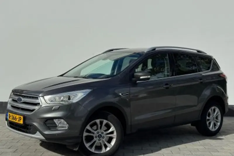 Ford Kuga (2017)