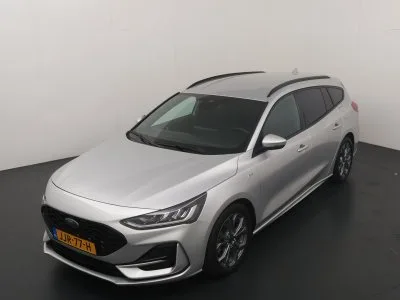 Ford Focus (2021) — foto 1