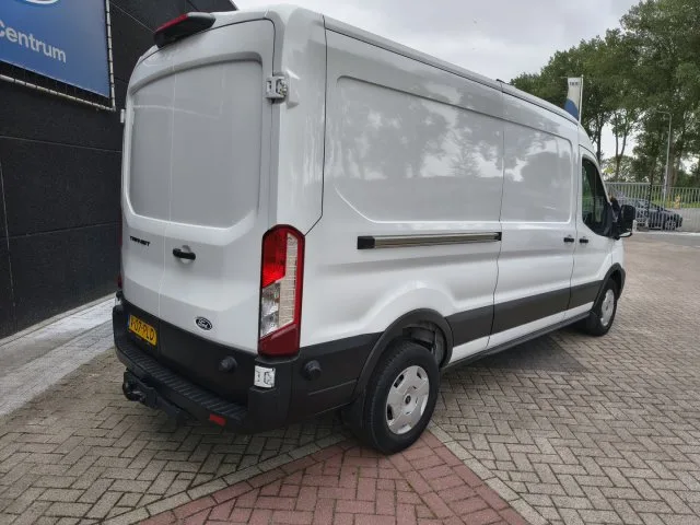 Ford Transit (2024) — foto 1