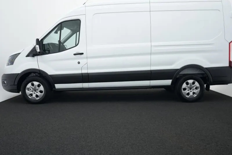 Ford Transit (2024)