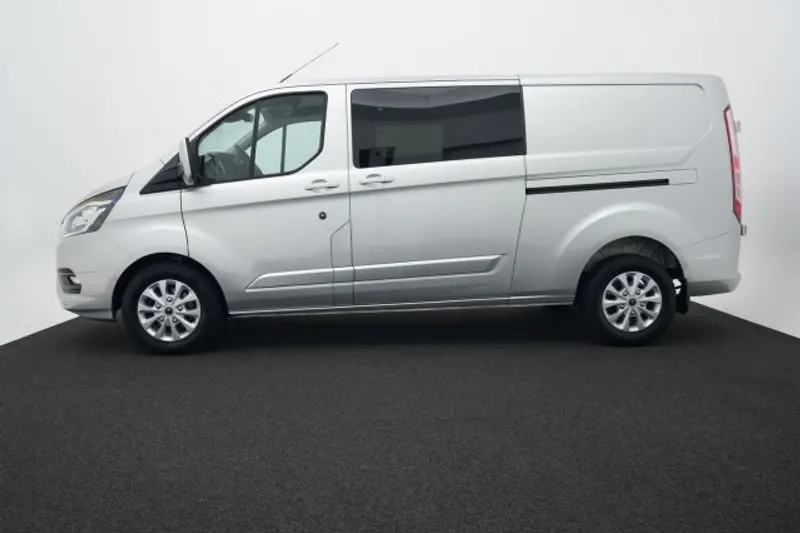 Ford Transit Custom (2023)