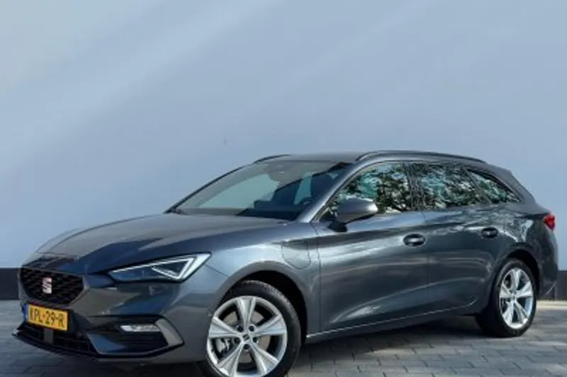 SEAT Leon (2025)