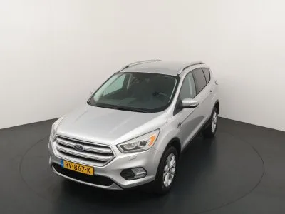 Ford Kuga (2018) — foto 1