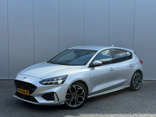 Ford Focus (2018) — foto 1