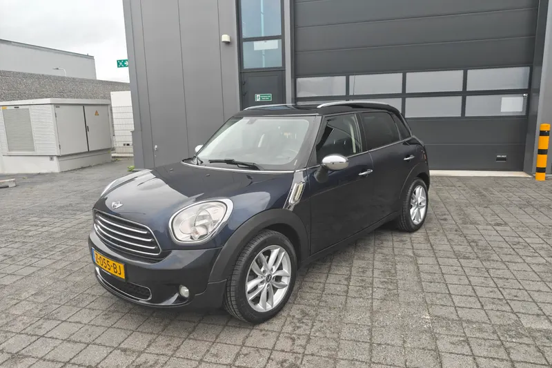 MINI Countryman (2011)