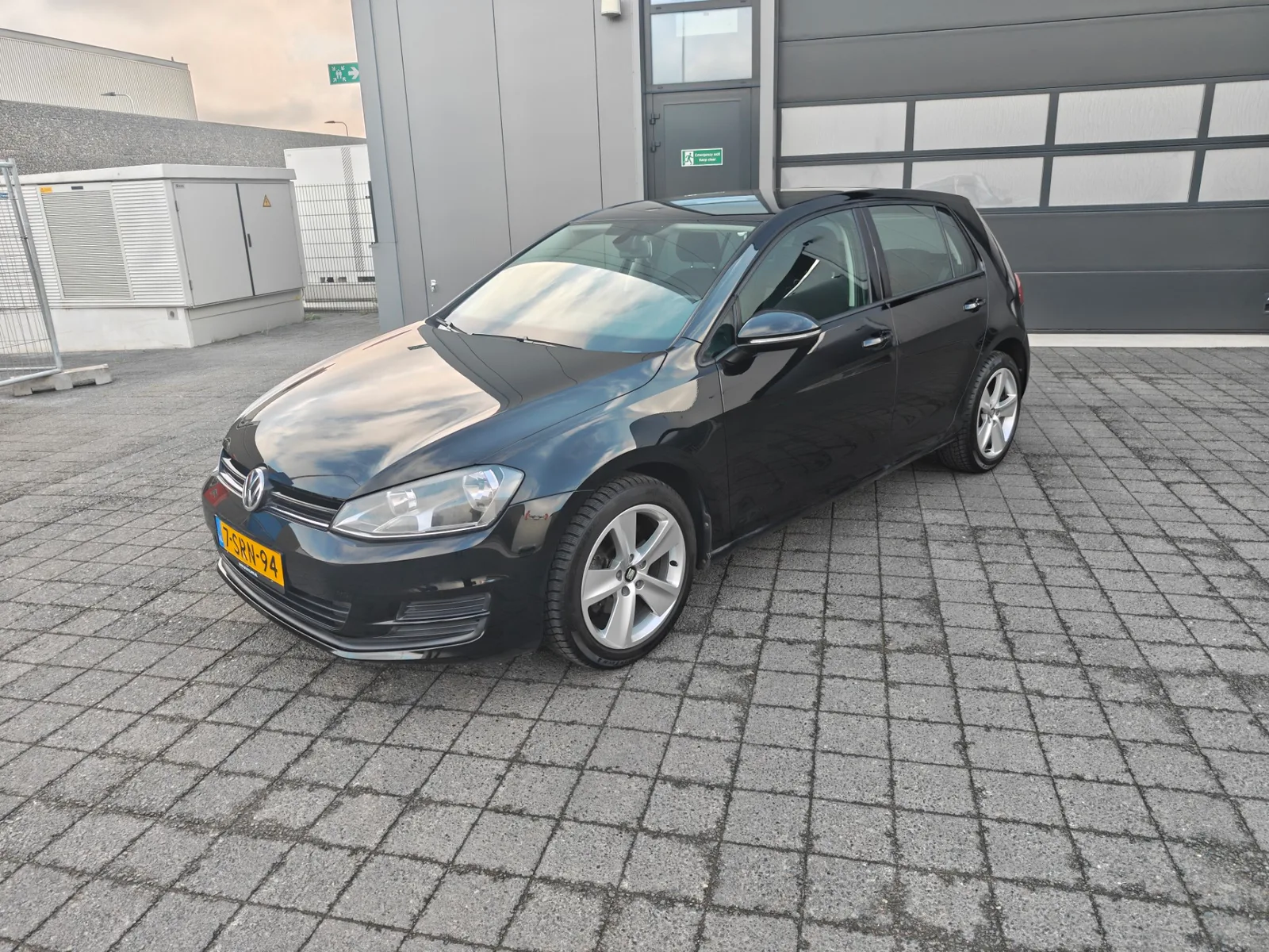 Volkswagen Golf (2014) — foto 1