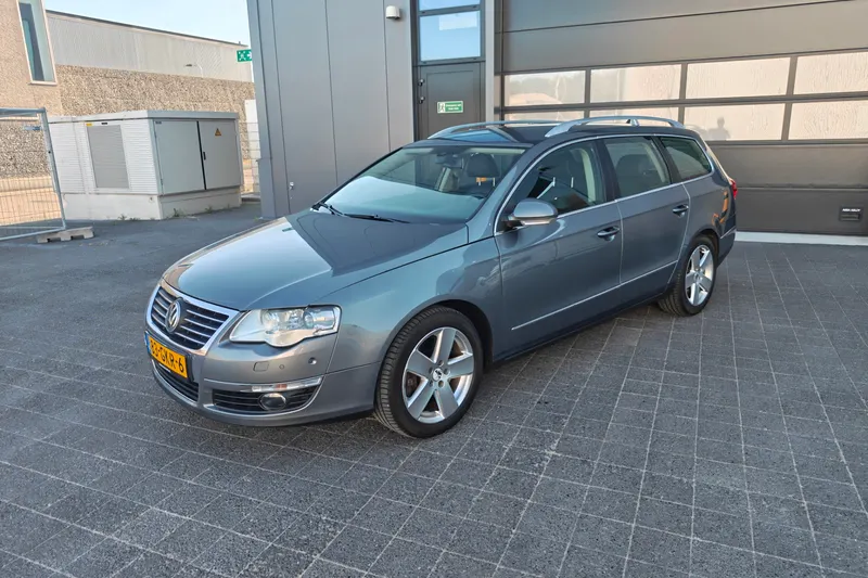 Volkswagen Passat (2008)