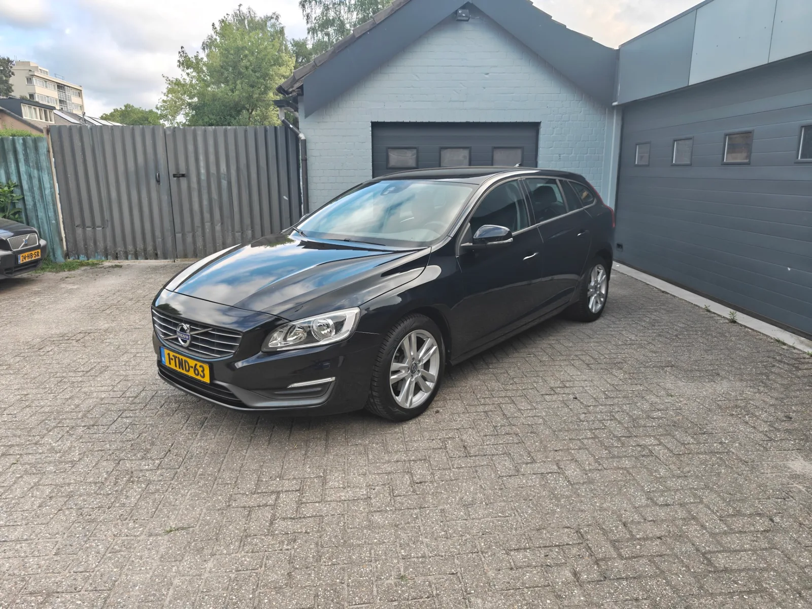 Volvo V60 (2014) — foto 1