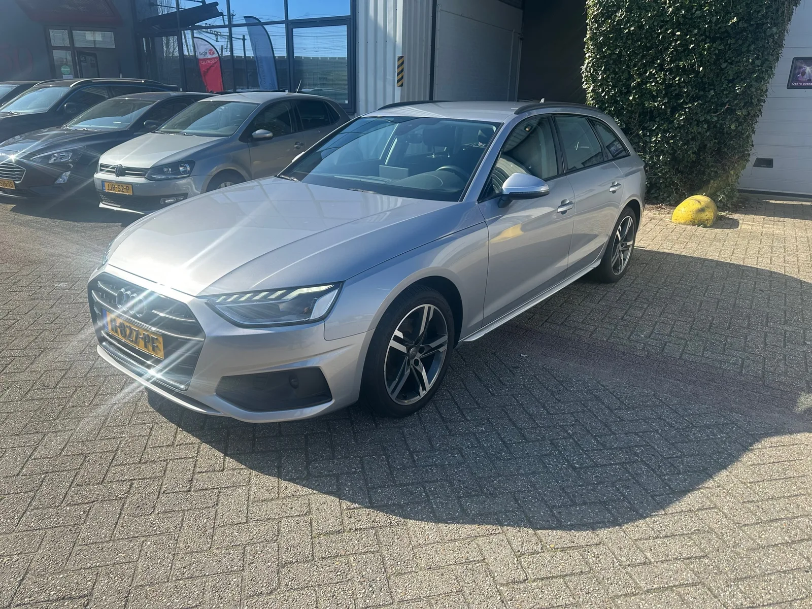 Audi A4 (2020) — foto 1