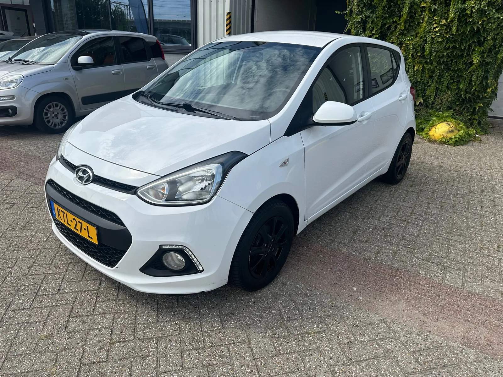 Hyundai i10 (2015) — foto 1